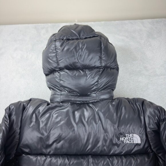 The North Face Women's Size Medium 700 Down Fill Nuptse Black Puffer Jacket - Picture 9 of 16